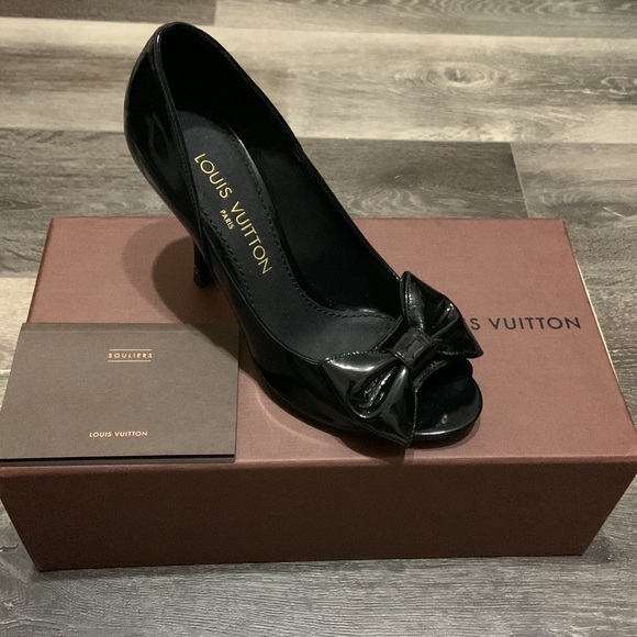 Louis Vuitton Size 36 Black Patent Bow Motif Open Toe Heels - Picture 6 of 6